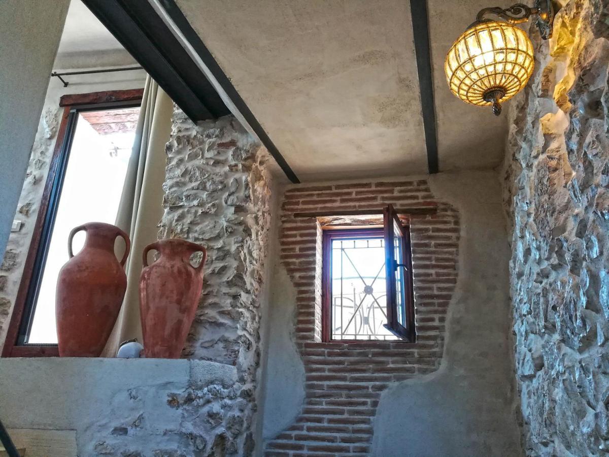 B&B Milleunapietra Romantic Guest House Ausonia Buitenkant foto