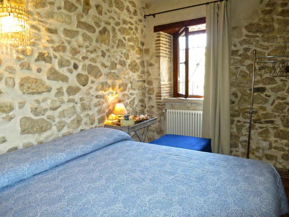 B&B Milleunapietra Romantic Guest House Ausonia Buitenkant foto