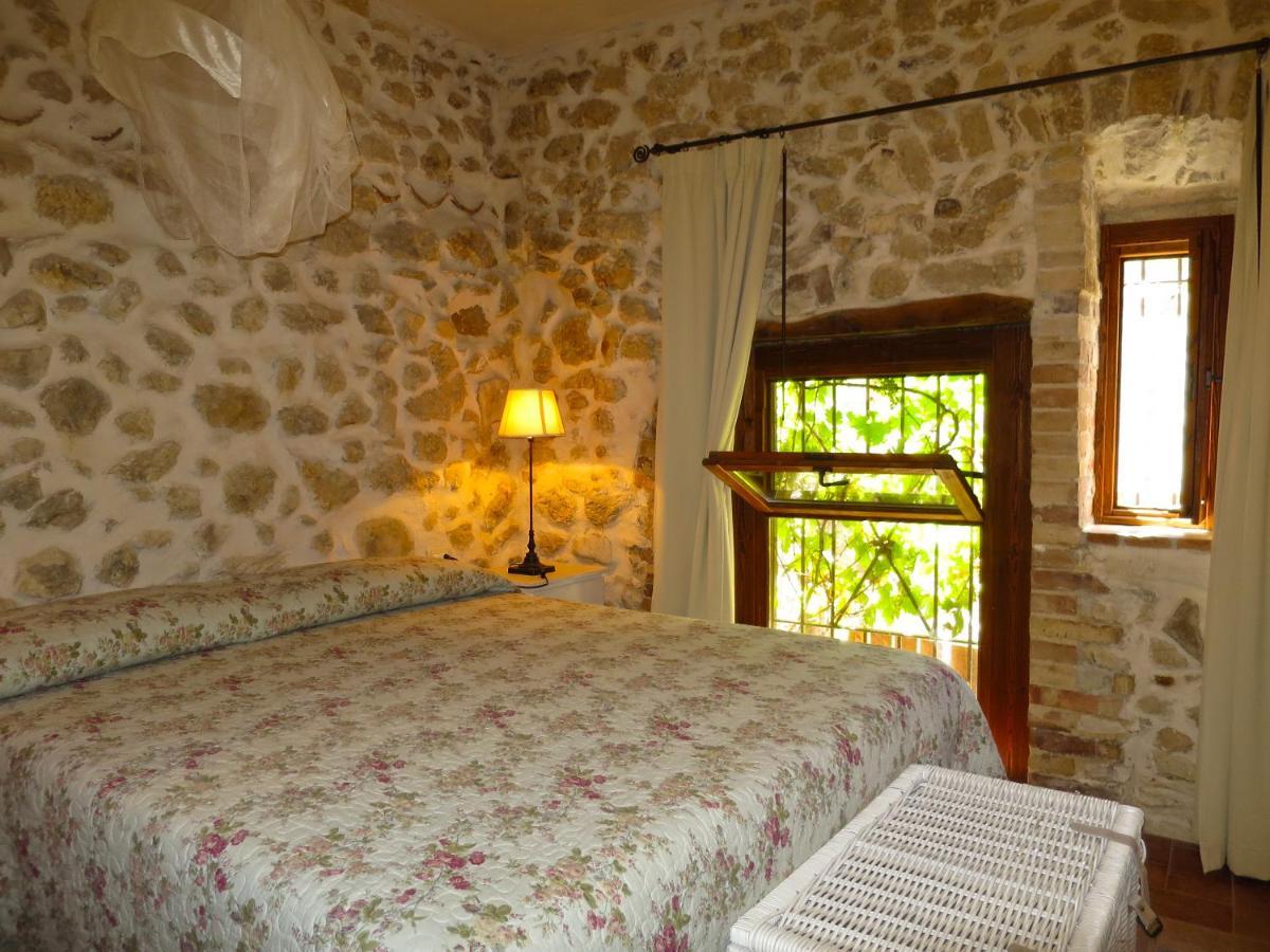 B&B Milleunapietra Romantic Guest House Ausonia Buitenkant foto