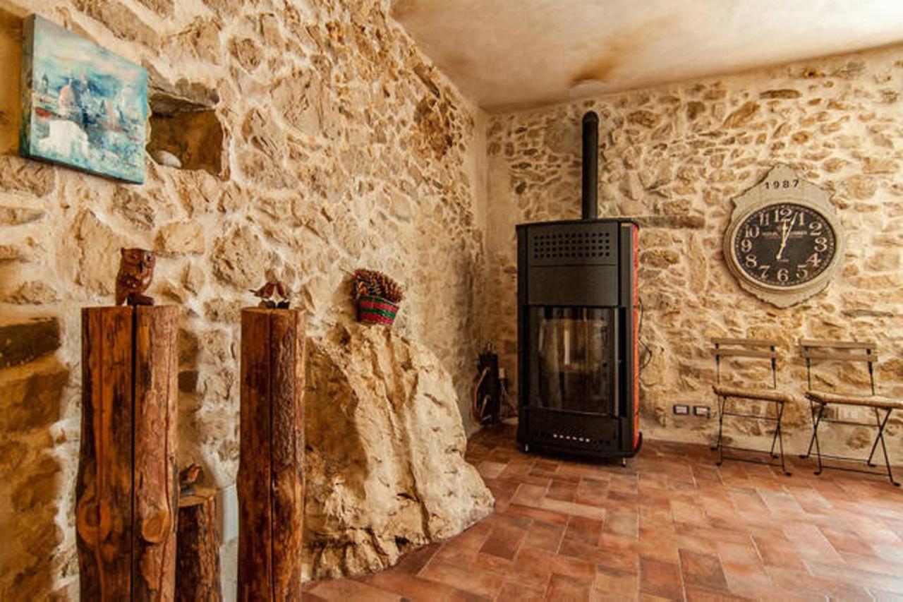 B&B Milleunapietra Romantic Guest House Ausonia Buitenkant foto