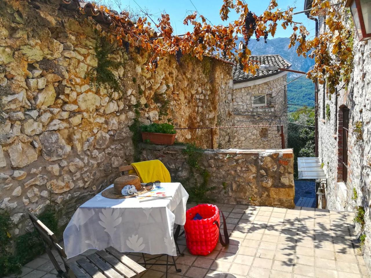 B&B Milleunapietra Romantic Guest House Ausonia Buitenkant foto